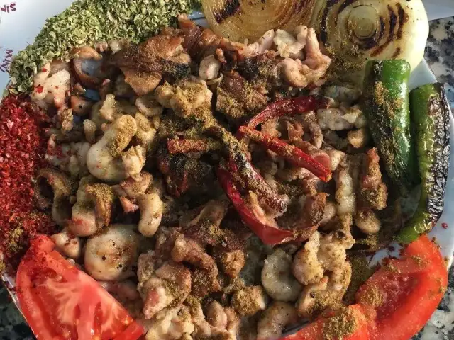 Kokoreççi Asim Usta'nin yemek ve ambiyans fotoğrafları 10