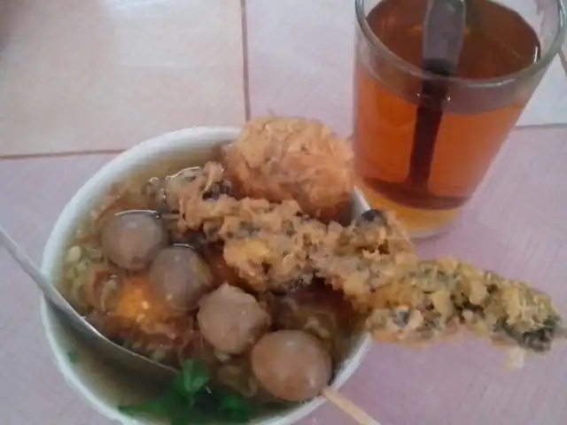 Gambar Makanan Soto Seger Mbok Giyem 7