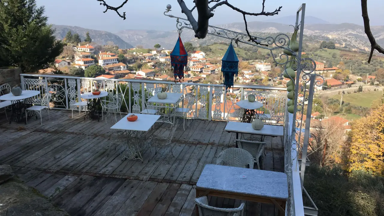 Nisanyan Evleri Hotel Restaurant