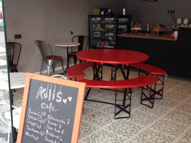 Cafe Kulis'nin yemek ve ambiyans fotoğrafları 7