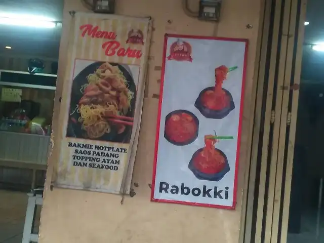 Gambar Makanan Sekarwangi Food court 1