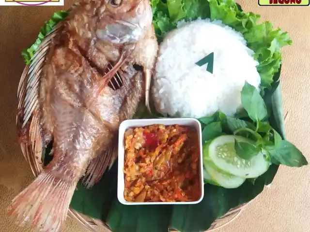 Gambar Makanan Ayam dan Ikan Bakar "Segono" dan Pempek Palembang "Cek Rat" 8