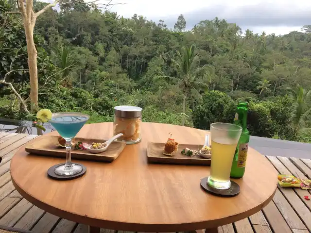 Gambar Makanan Batukaru Kitchen - Komaneka at Tanggayuda 19