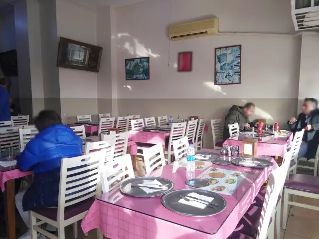 gaziantepli mehmet usta lahmacun kebap salonu'nin yemek ve ambiyans fotoğrafları 21