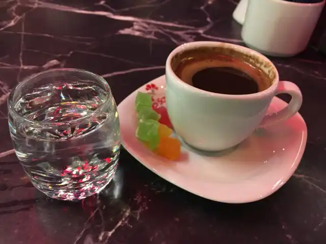 Haci Sayid Cafe Restaurant'nin yemek ve ambiyans fotoğrafları 16