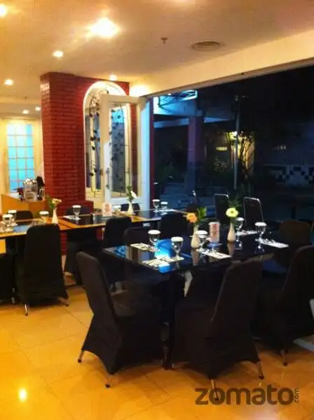 Gambar Makanan Sempur Park Restaurant - Sempur Park Hotel 2