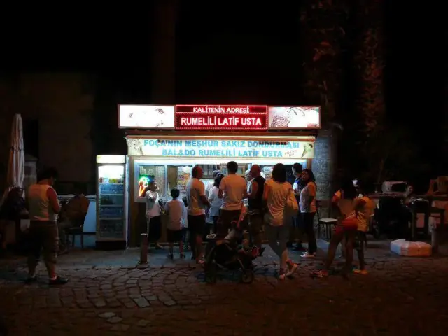 Foça Bal&Do Rumelili Latif Usta Dondurma'nin yemek ve ambiyans fotoğrafları 6