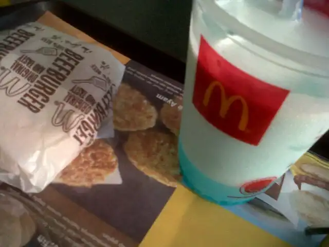 Gambar Makanan McDonald's 3