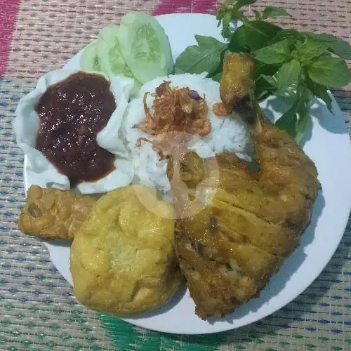 Gambar Makanan Warung Pecel Lele Budhe Suroboyo 11