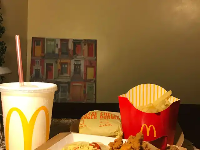 McDonald's Food Photo 17