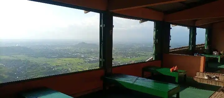 Gambar Makanan Lesehan Bukit Bintang Seribu 1