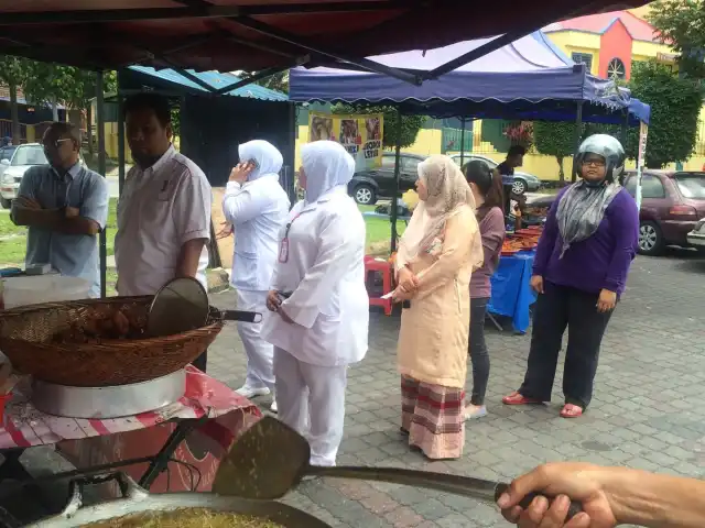 Aliff Nasi Kukus Ayam Goreng Berempah Food Photo 13