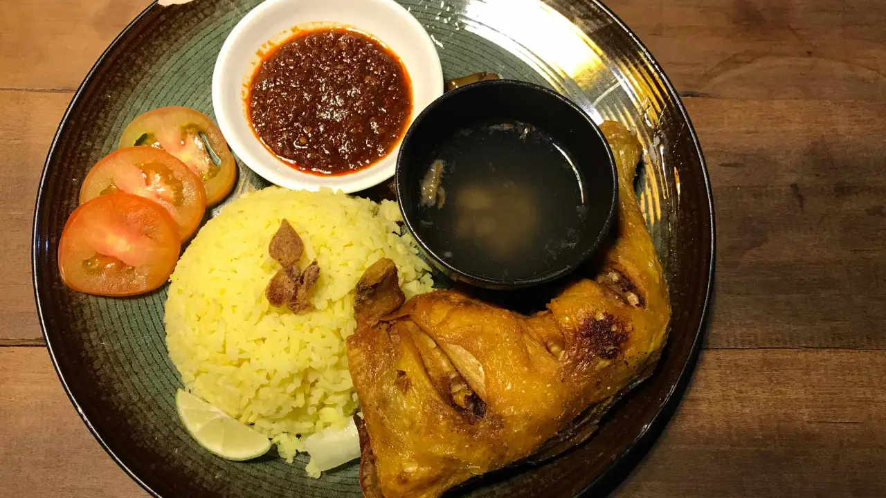 TAT NASI AYAM