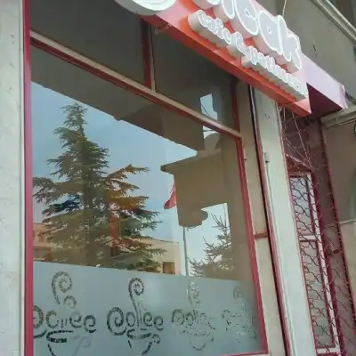 Sıcak Cafe & Pateserrie