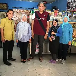 Gerai Makan Azizah Udang Galah