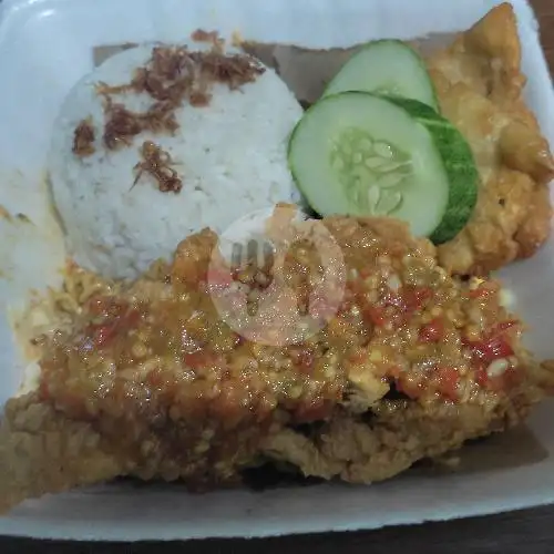 Gambar Makanan Ayam Geprek ErBePe, Sumo 13