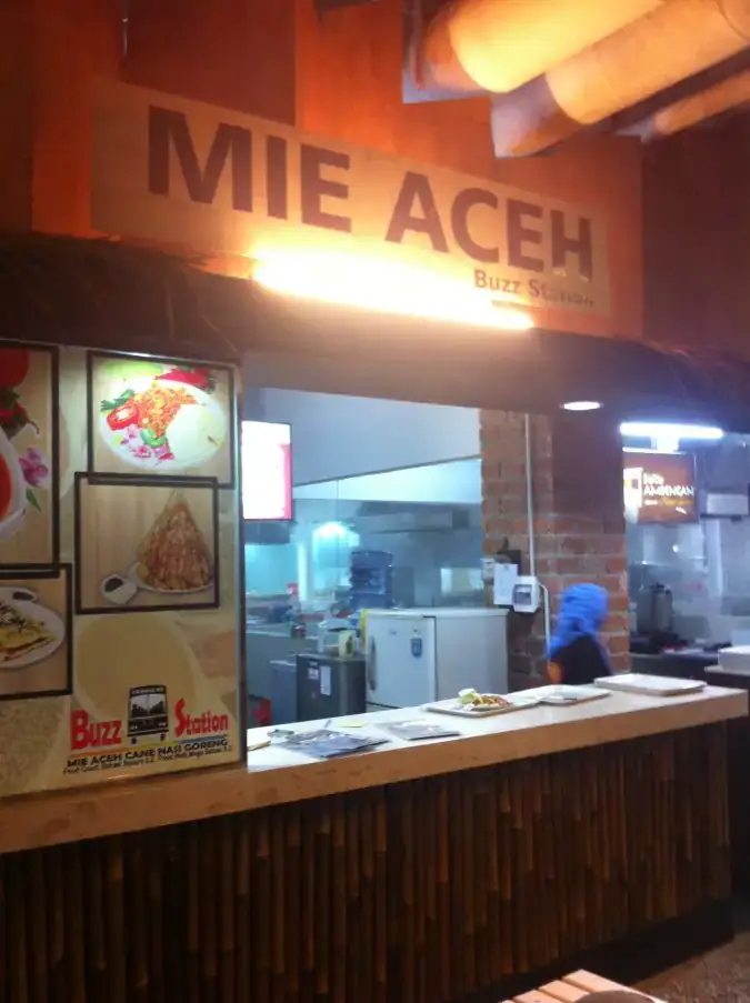 Mie Aceh Buzz Station