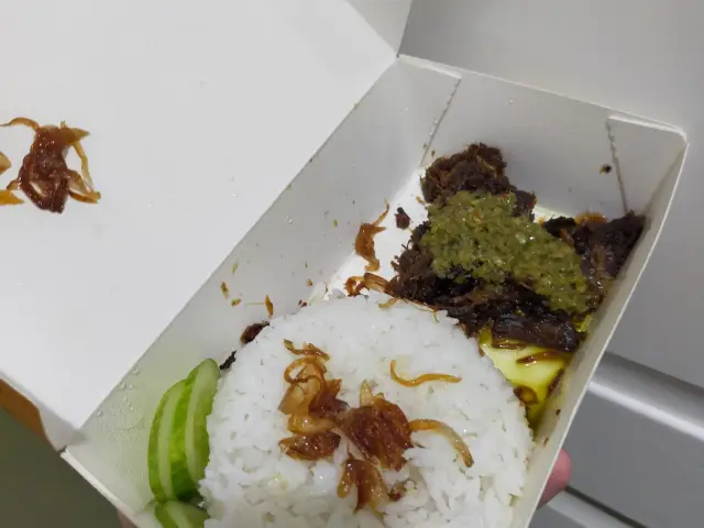 Gambar Makanan Empal Gembrot Ny. Halimana 8