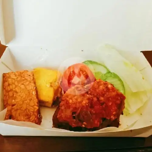 Gambar Makanan Nasi Ayam Abang, Kebayoran Lama 2