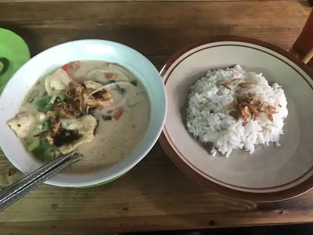 Gambar Makanan Soto Jakarta Bawah Rel 20