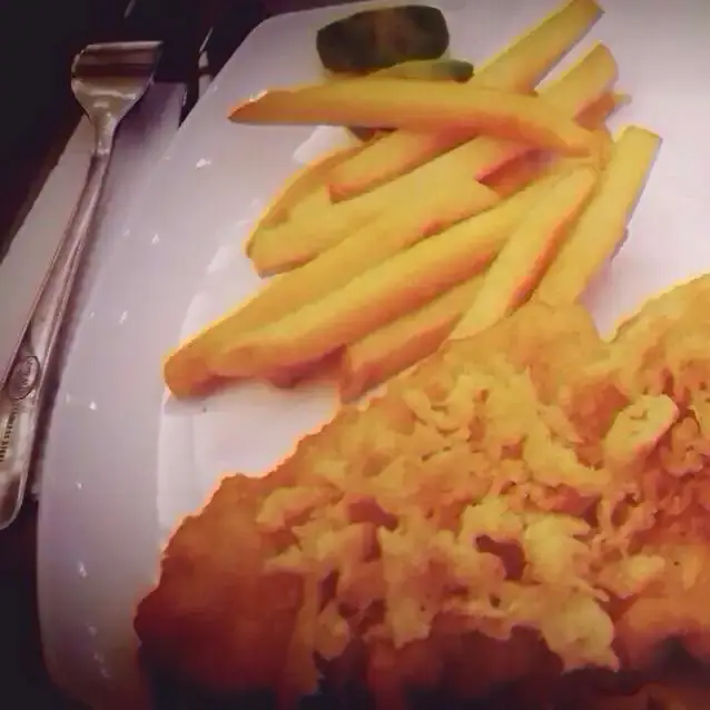 Gambar Makanan London Fish + Chips 10