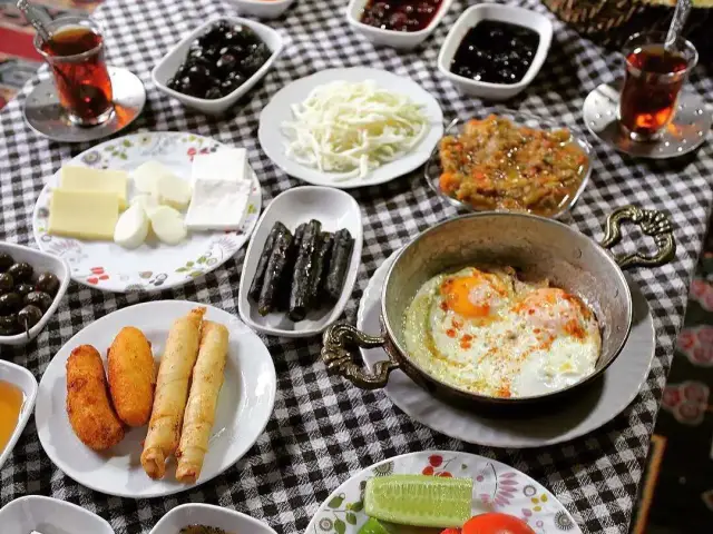 Cumalıkızık Narlı Bahçe Kahvaltı Evi'nin yemek ve ambiyans fotoğrafları 13