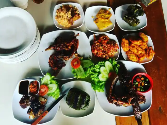 Gambar Makanan Warung Ngariung Bogor 15