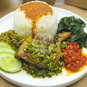 Gambar Makanan RM PADANG IKO GANTINYO, CIHAMPELAS 7