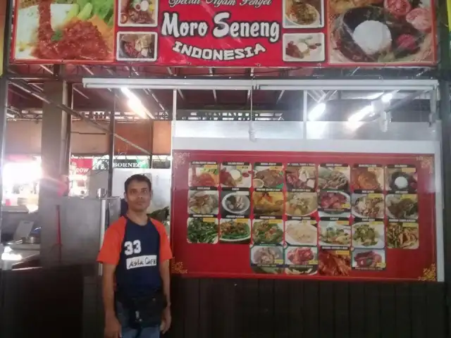 Moro Seneng Indonesia ss15 Asia cafe