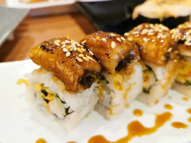 Gambar Makanan Sushi Man 5
