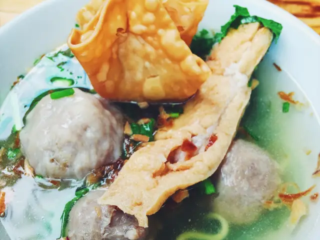 Gambar Makanan Depot Bakso DHI 5