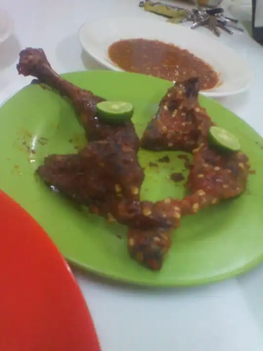 Gambar Makanan Raja Jempol (Ayam & Ikan Bakar Taliwang) 3