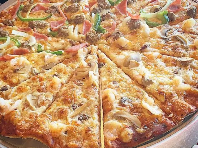 Shakey's Food Photo 16