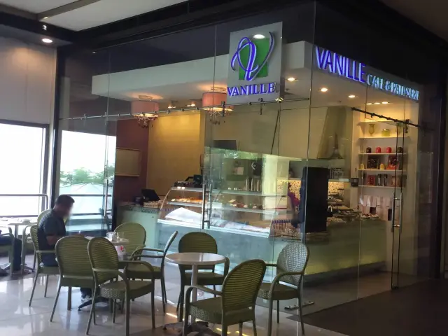 Vanille Cafe & Patisserie Food Photo 3