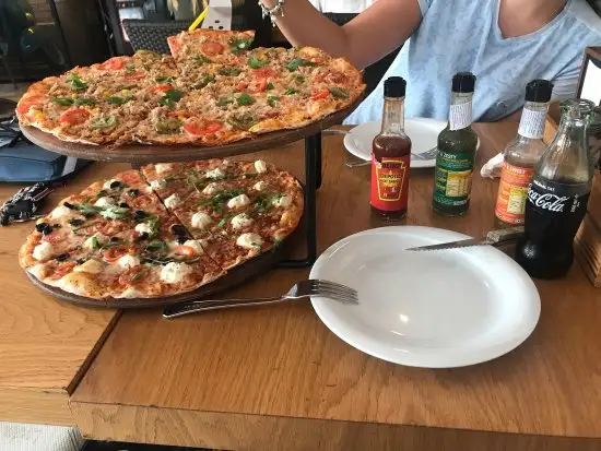 Pizzaria di Mozza'nin yemek ve ambiyans fotoğrafları 7