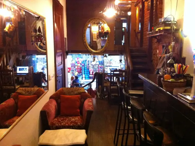 Taximus Cafe & Restaurant'nin yemek ve ambiyans fotoğrafları 9
