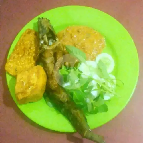 Gambar Makanan Pecel Lele Laris Jaya, Pondok Jati Raya 18