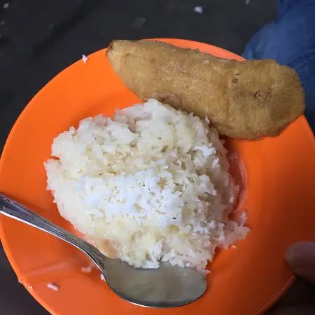 Gambar Makanan Ketan Susu Kemayoran 8