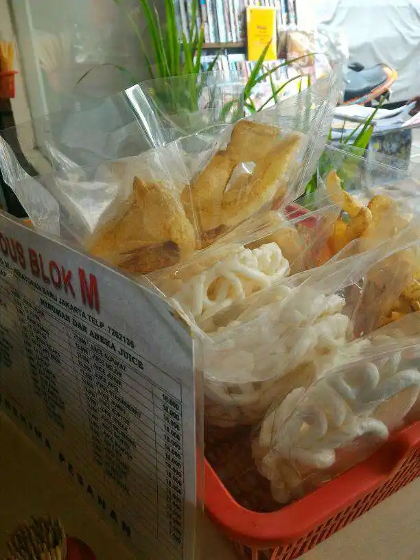 Gambar Makanan Soto Kudus Blok M 19