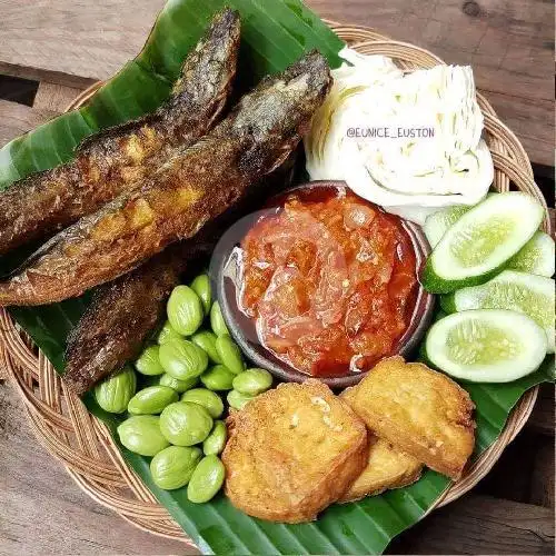 Gambar Makanan Sambal Jotos, Slipi 2