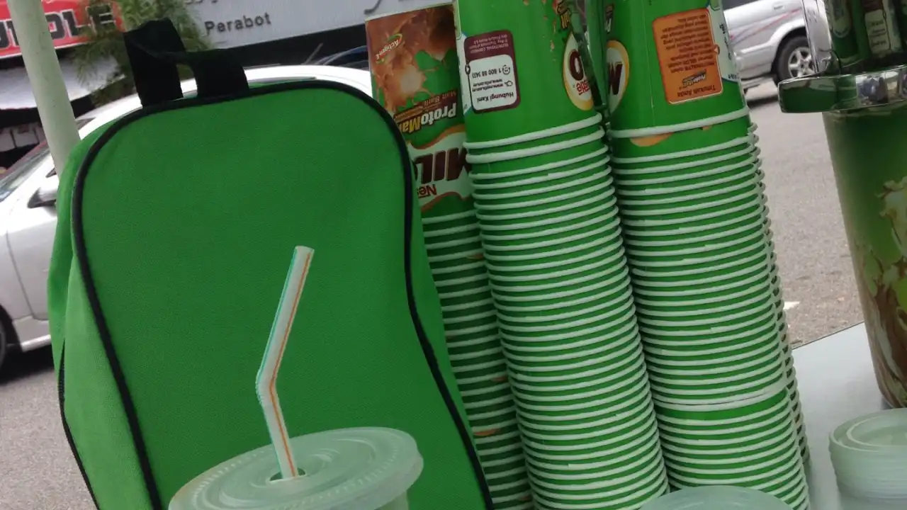 Gerai Air Milo 'rasa yang sesedap van milo'