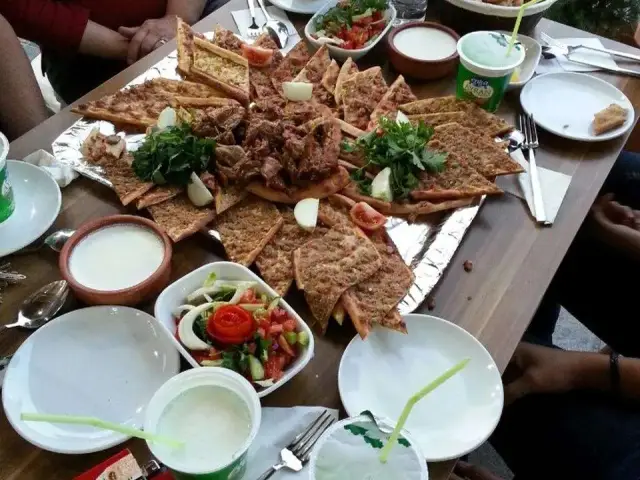 Sufi Kebap & Etliekmek Restaurant'nin yemek ve ambiyans fotoğrafları 23