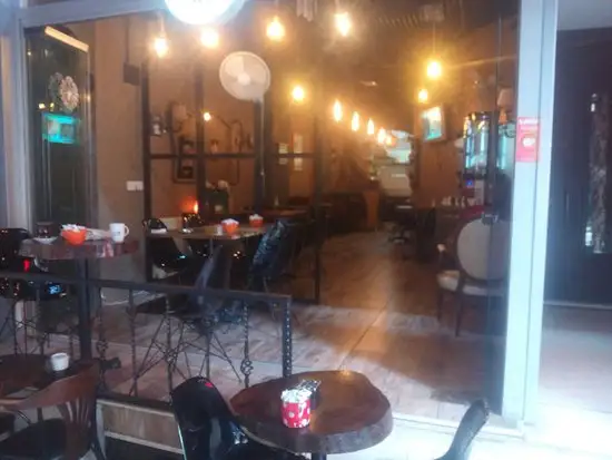 Symbol Fal Cafe - Beşiktaş'nin yemek ve ambiyans fotoğrafları 9