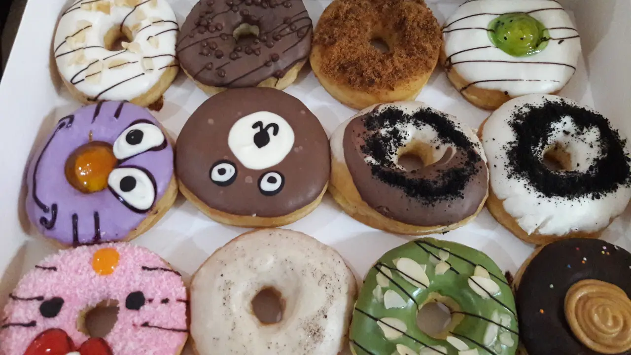 Donat Madu Cihanjuang