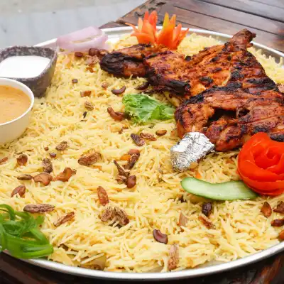 Khan Nasi Arab & Cheese Naan
