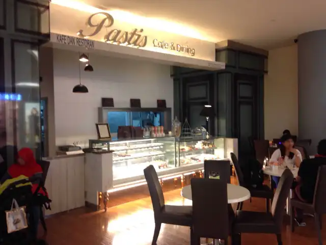 Pastis Cafe & Dining Food Photo 6