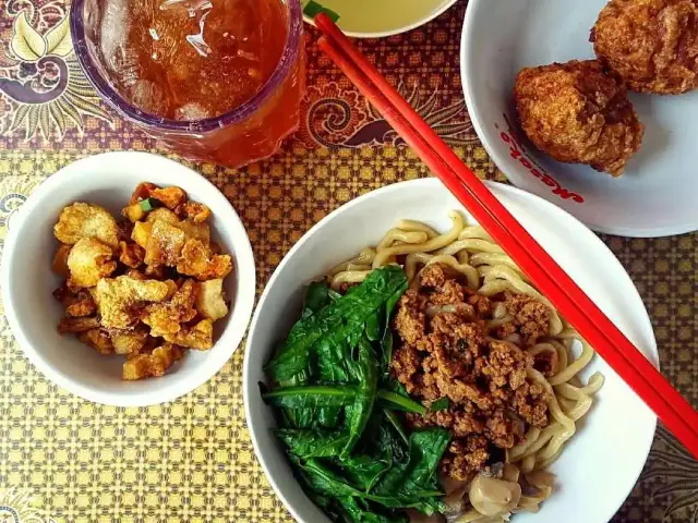 Gambar Makanan Bakmi Singapore 5