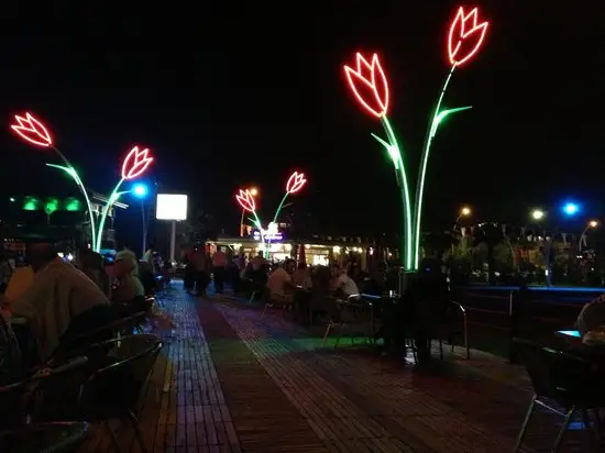 Nayla Cafe 2'nin yemek ve ambiyans fotoğrafları 2