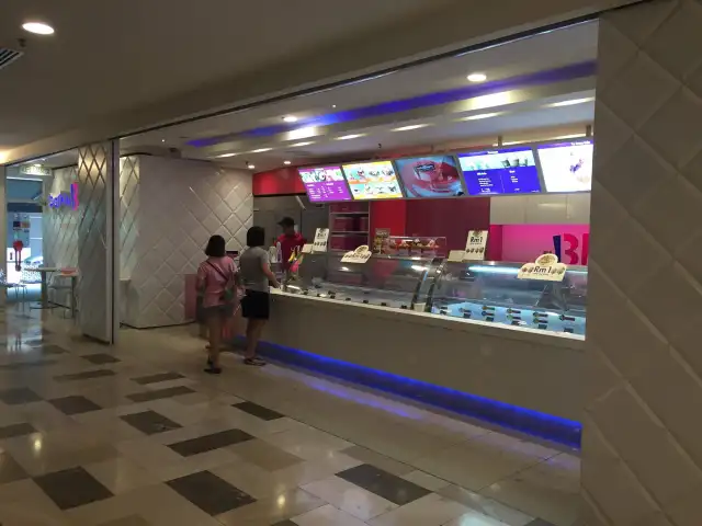 Baskin Robbins Food Photo 4