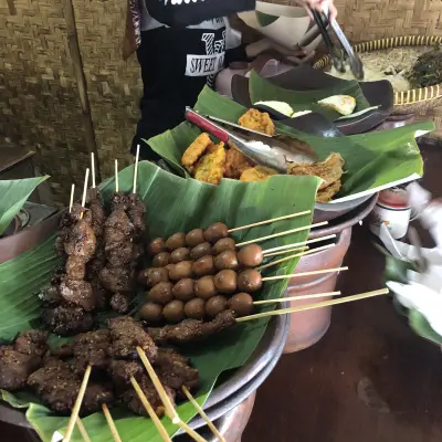 Nasi Pecel Tradisional